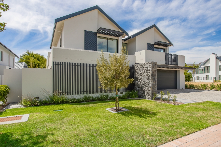 6 Bedroom Property for Sale in Pearl Valley at Val de Vie Western Cape